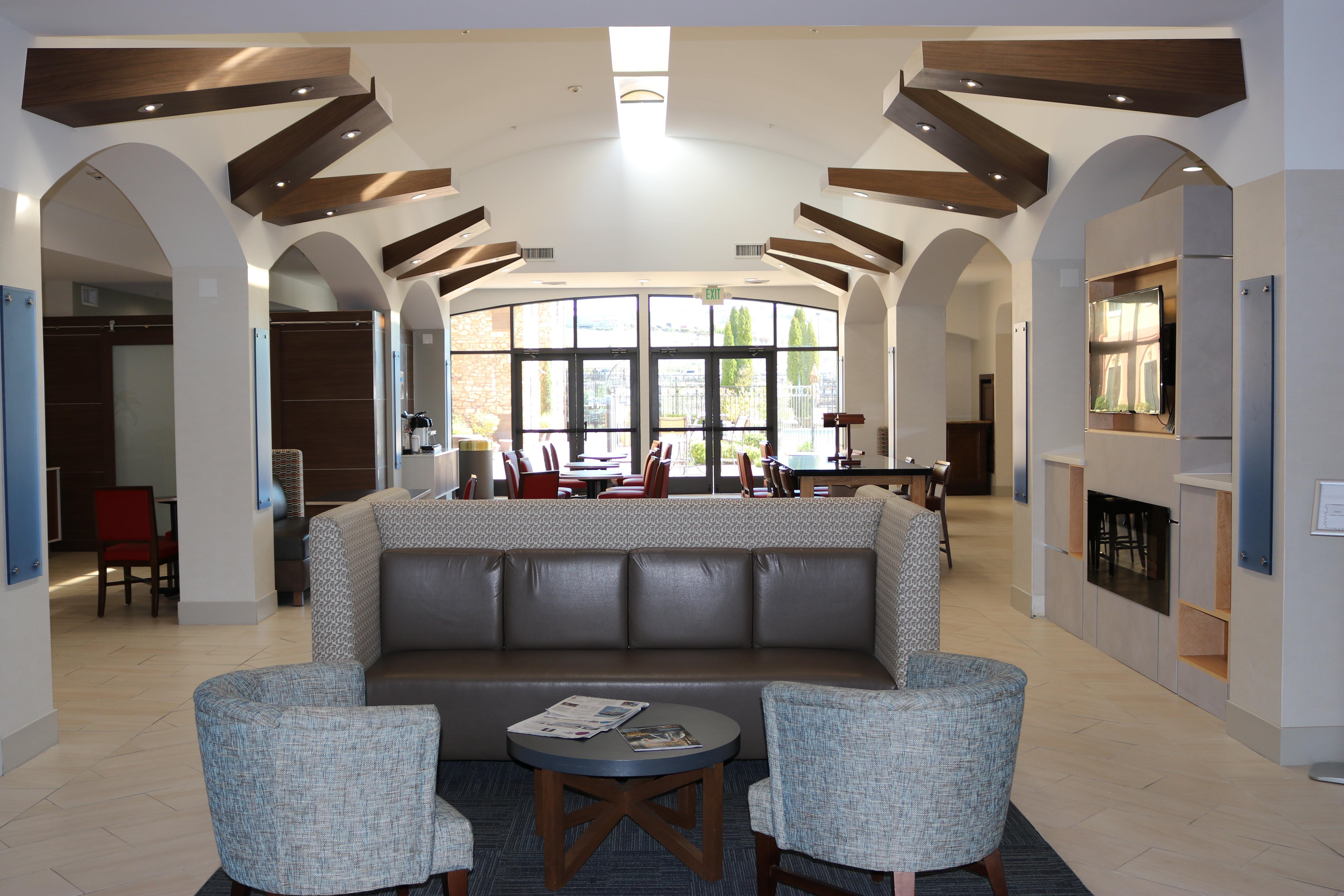 Holiday Inn Express Hotel & Suites El Dorado Hills By Ihg Exteriör bild